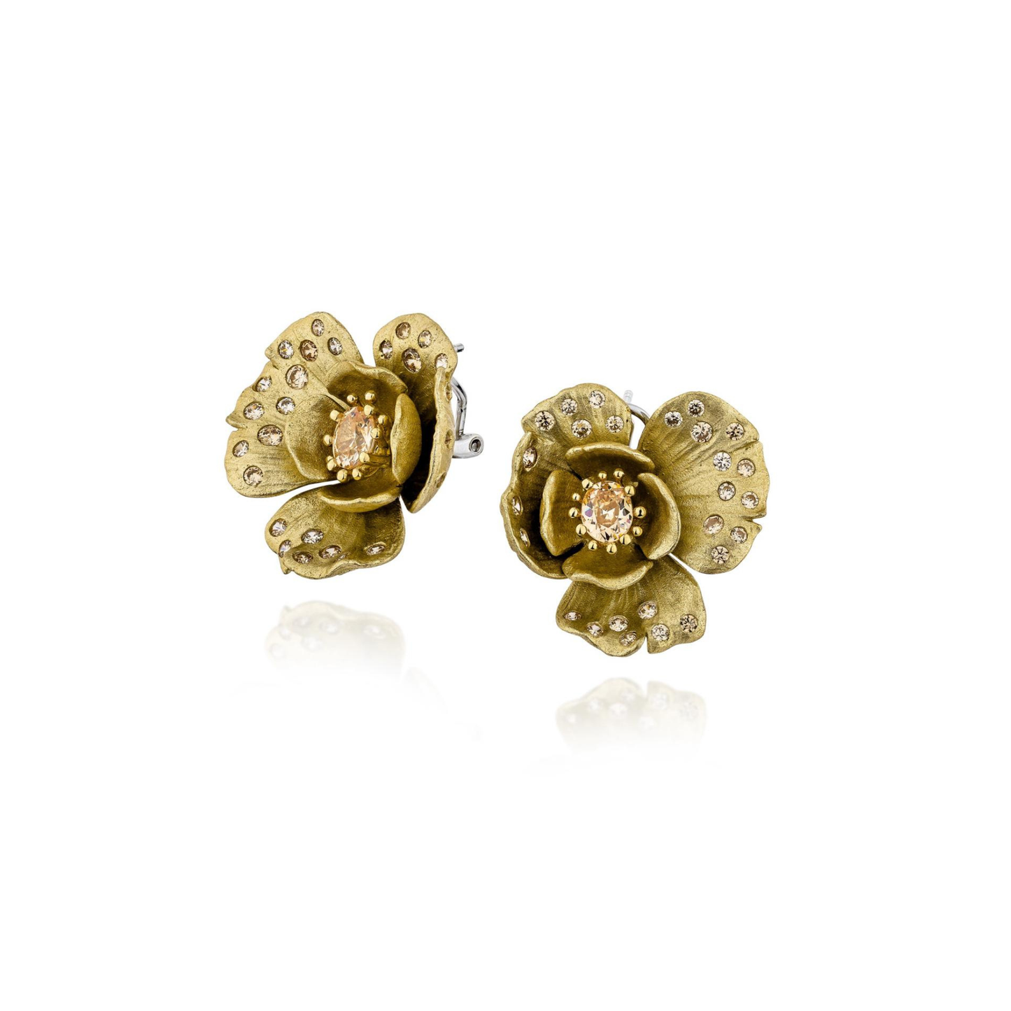 ALUMINIUM GOLDEN PETAL EARRINGS